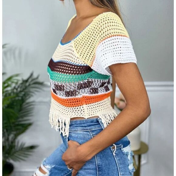 NWT Davi & Dani crocheted crop top size medium - Picture 2 of 7